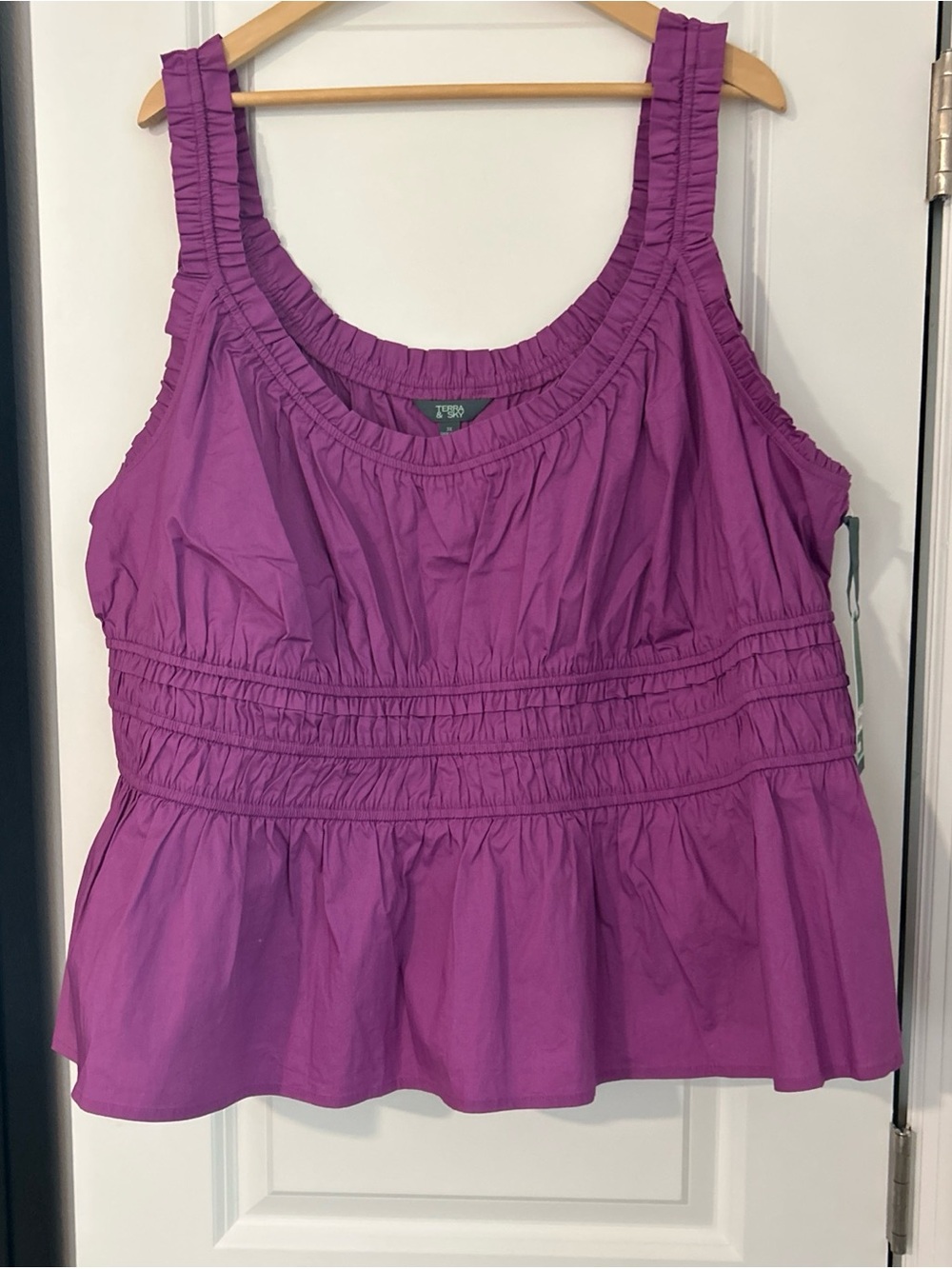 Terra & Sky Women's Plus Sleeveless Smocked Peplum Tank Top, 3x Purple- NWT